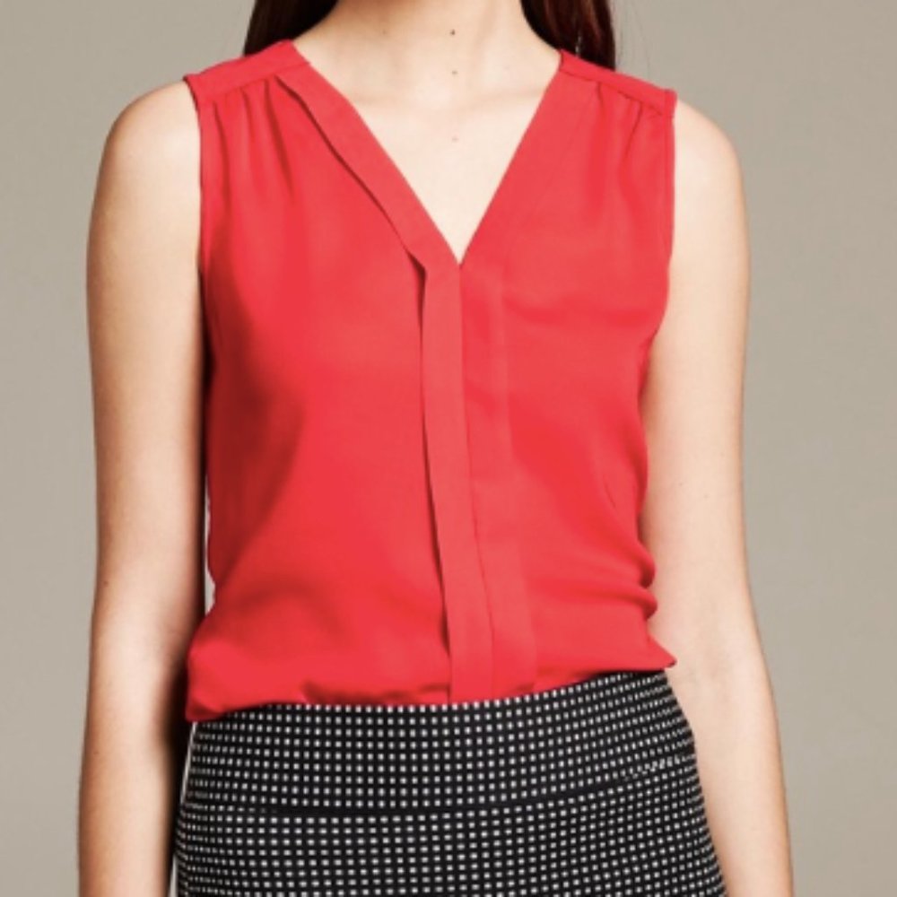 Banana Republic Red Sleeveless Blouse Size S